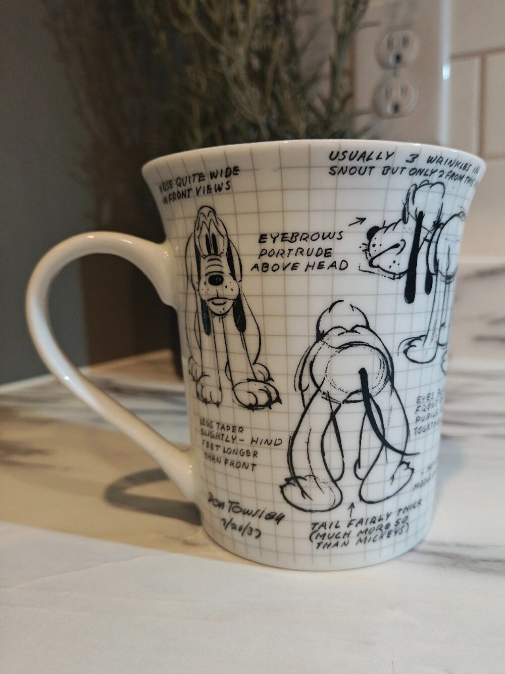 Disney Sketch Book Mickey Mouse & Pluto Character Construction Mugs – Set of 2 - Picture 11 of 14